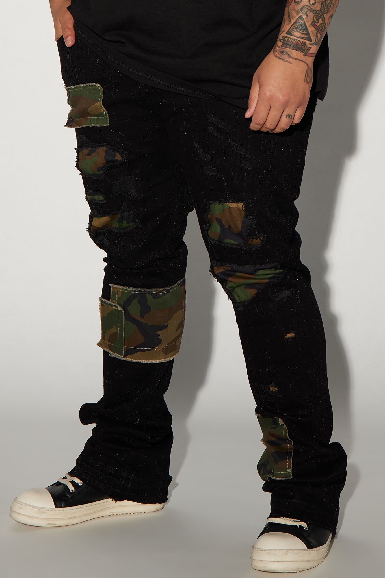 Hint Of Camo Stacked Skinny Flare Jeans - Black - Image 6