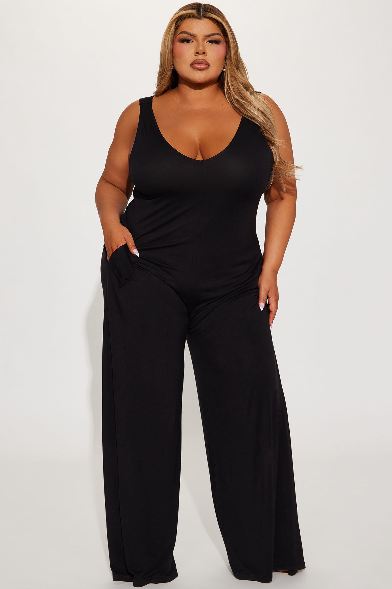 New Story Jumpsuit  - Black - Image 4