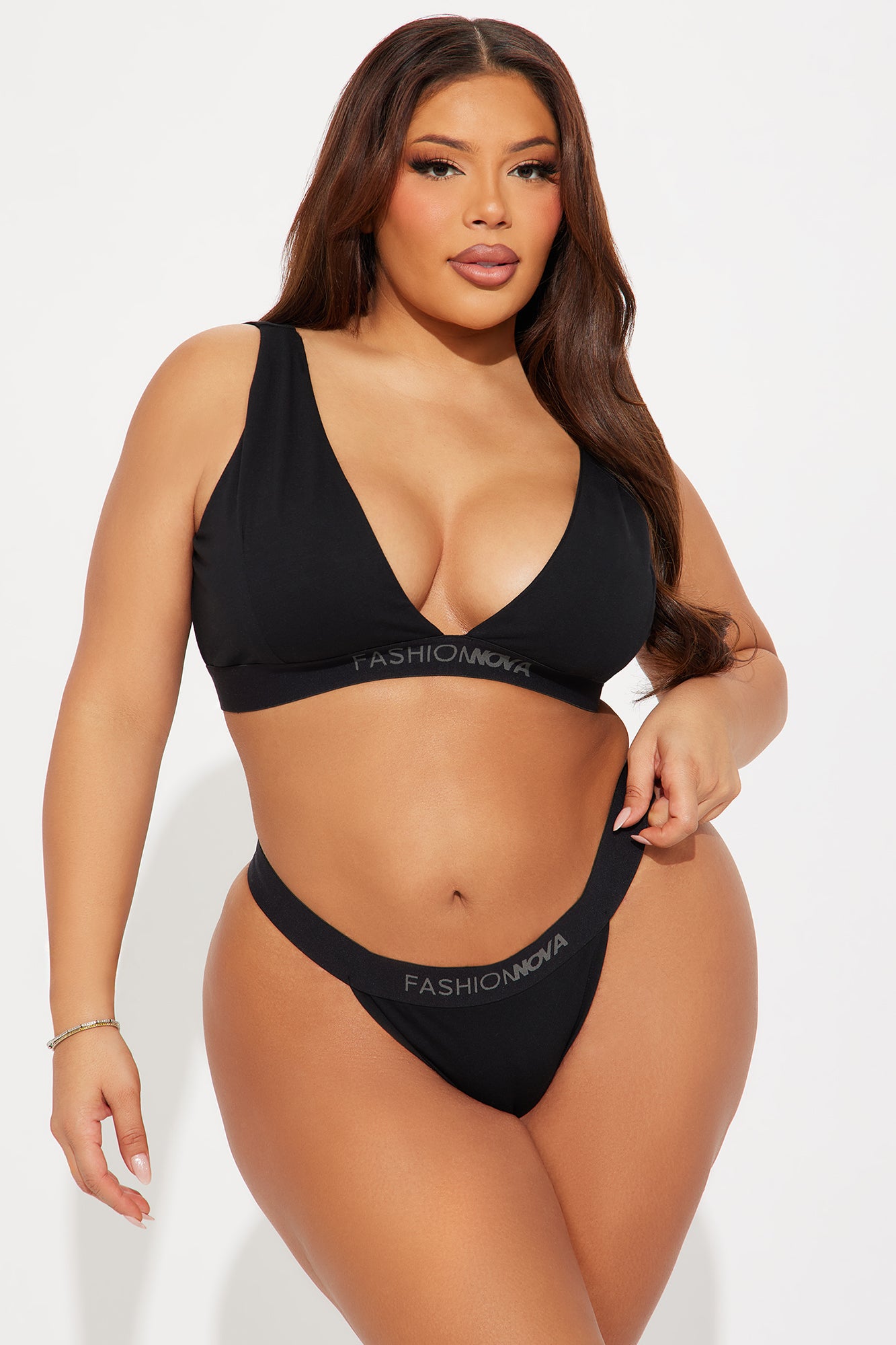 FN Mood Plunge Bralette And Thong Set - Black - Image 4