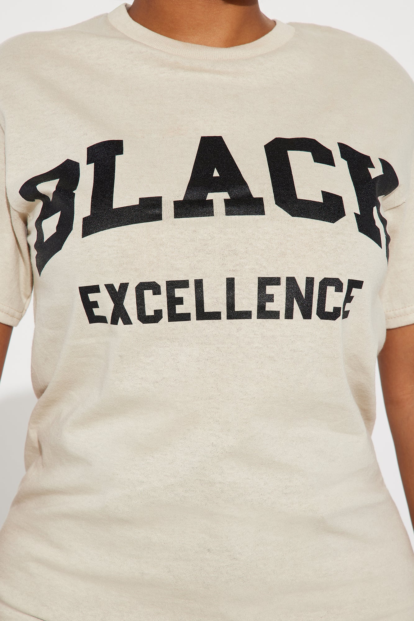 Black Excellence Tshirt - Khaki - Image 3