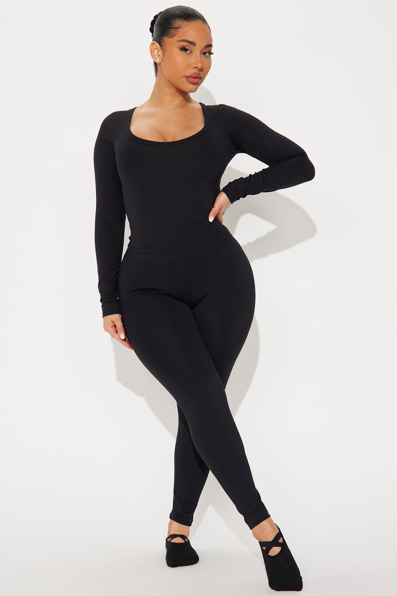 Sutra Style Super Soft Active Top - Black - Image 3
