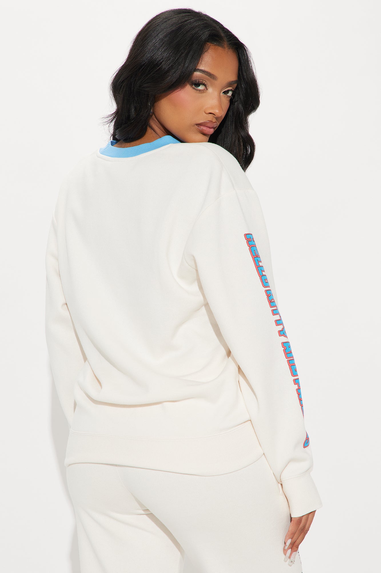 Hello Kitty And Friends Ski Club Sweatshirt - Cream - Image 3