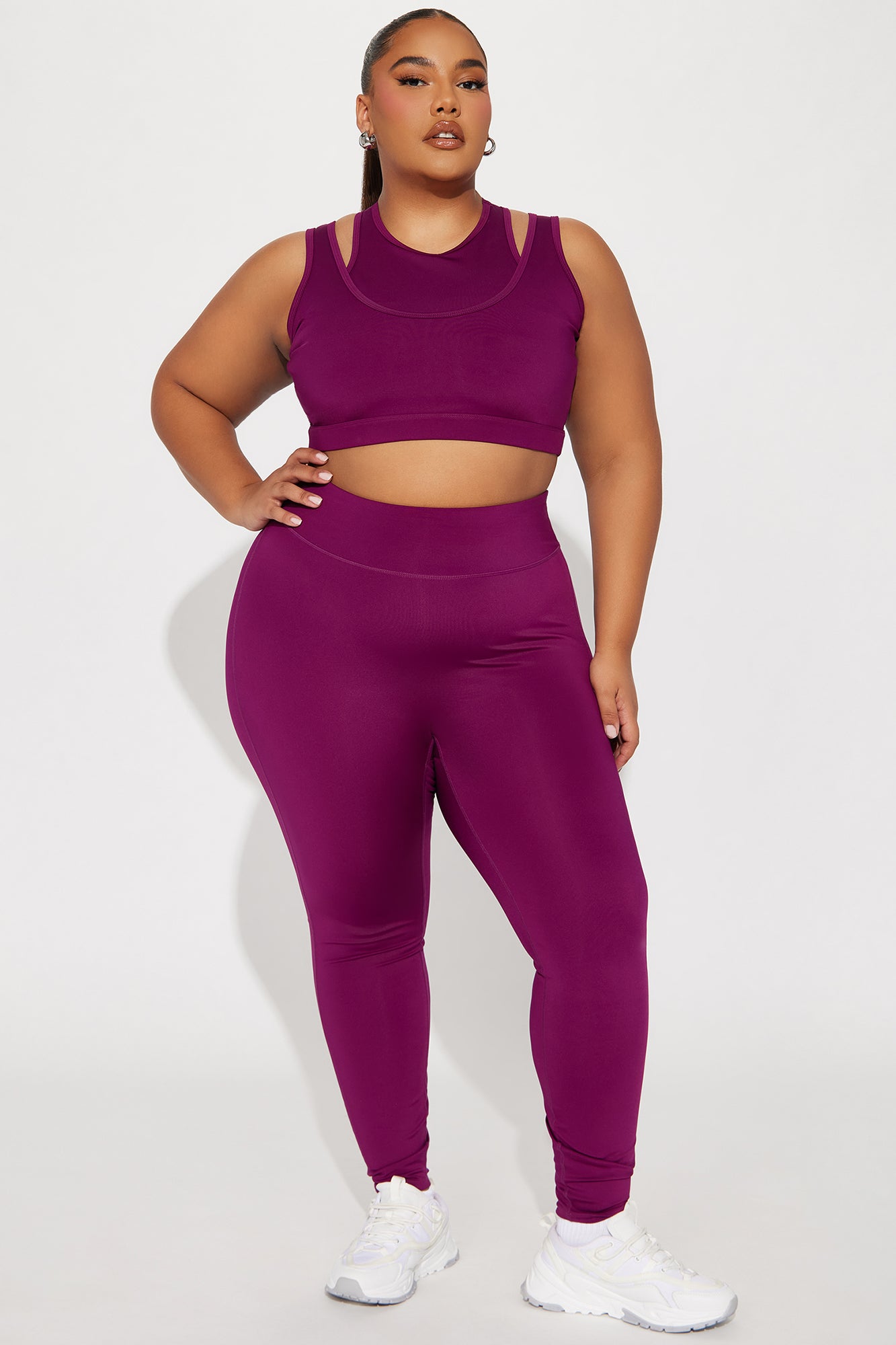 Pedal Pusher Elevate Sports Bra - Plum - Image 5