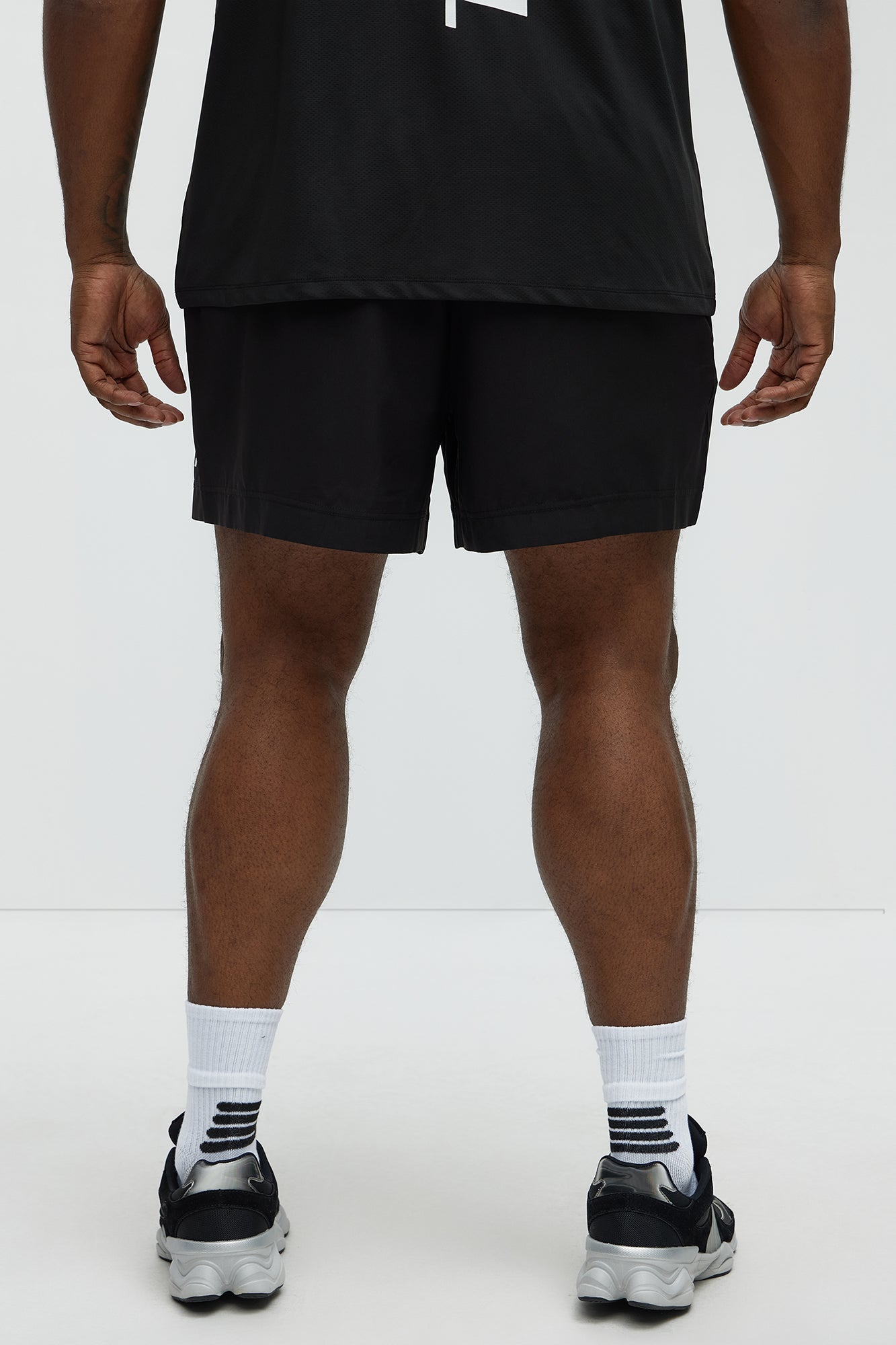 Personal Record Active Mid Short - Black - Image 12