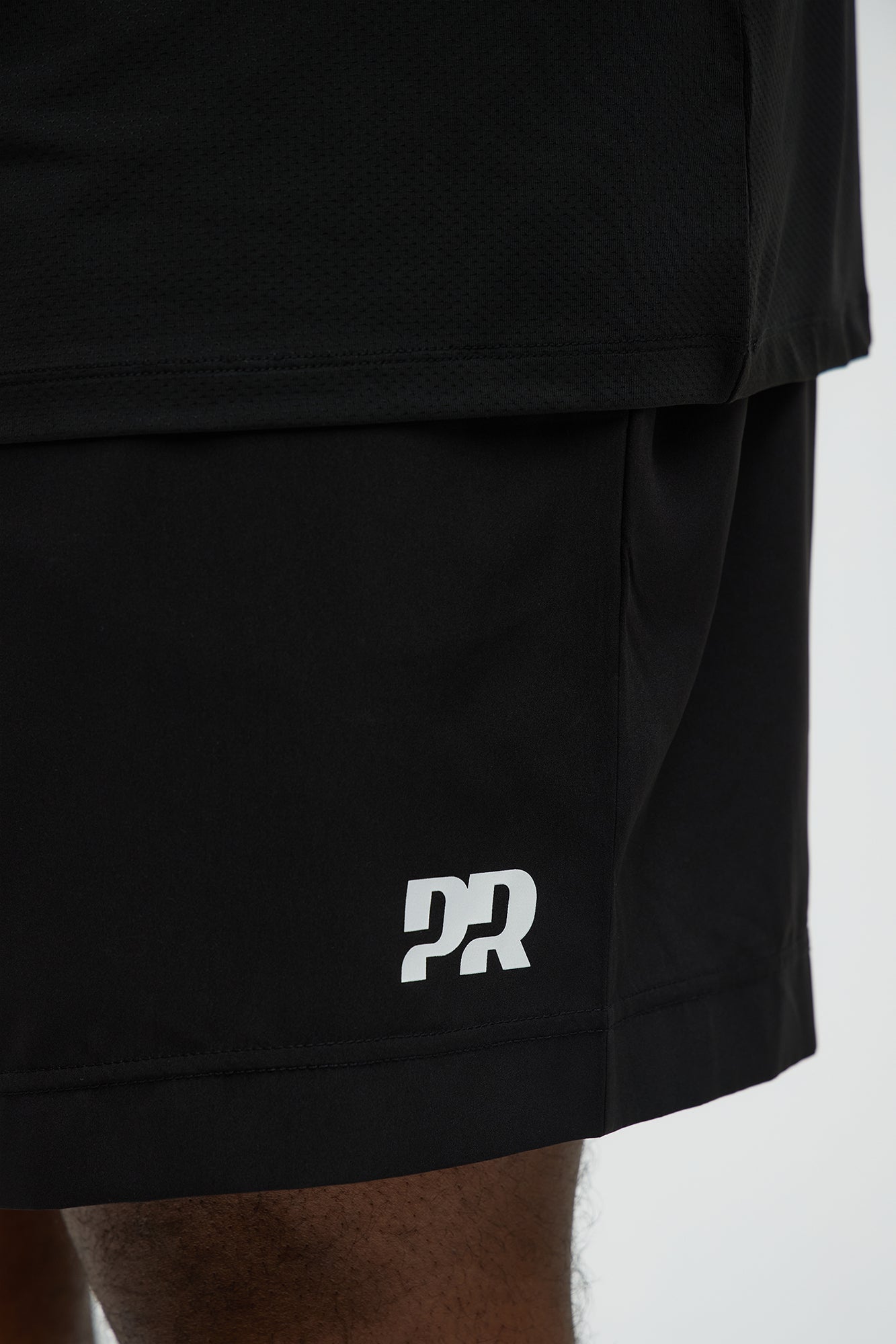 Personal Record Active Mid Short - Black - Image 10
