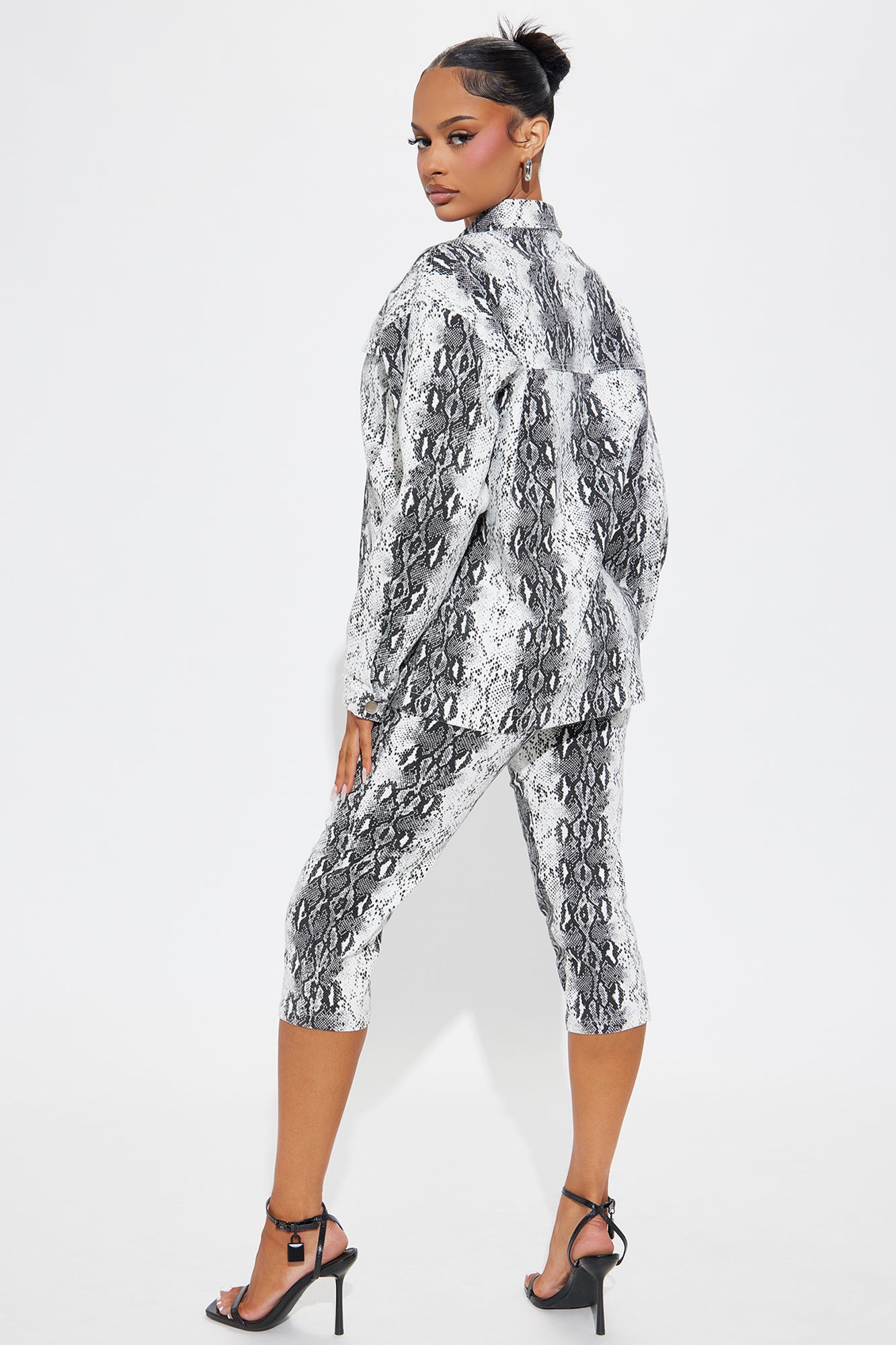 Blanca Snake Print Capri Set - White/combo - Image 4