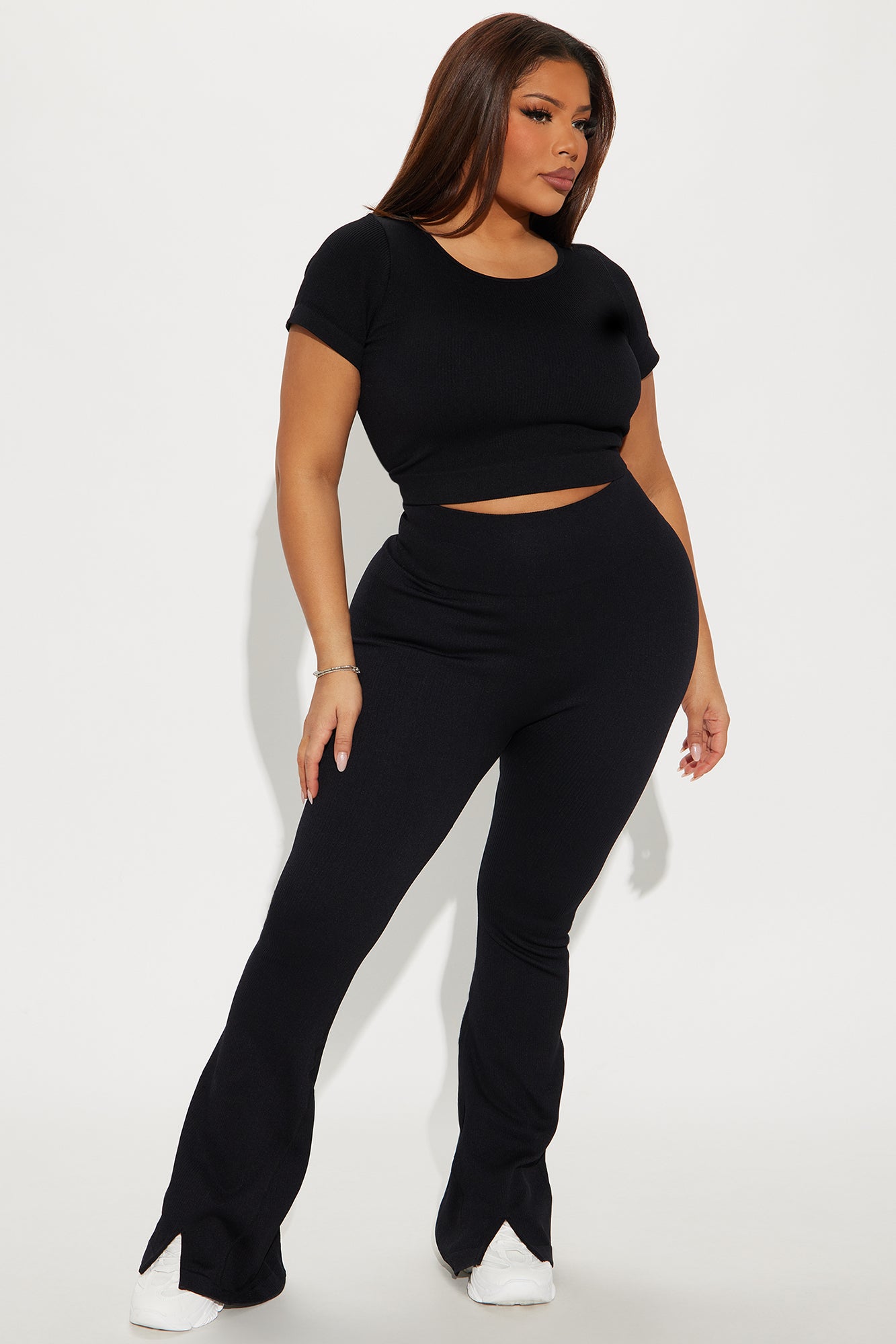 Reach Up Effortless Seamless Active Legging - Black - Image 4
