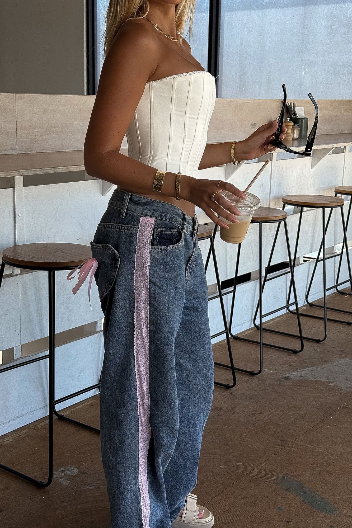 Keep It Sweet Lace Trim Bow Jeans - Light Wash - Image 6