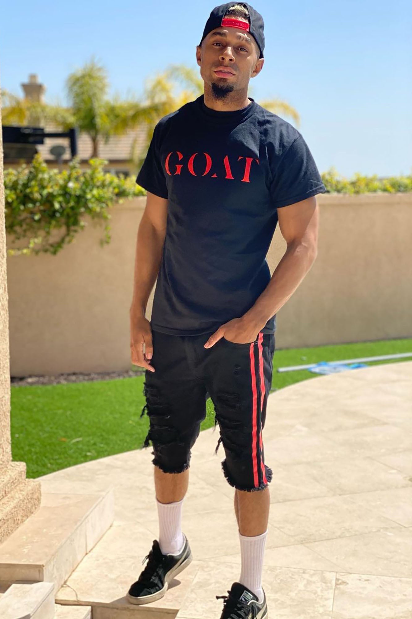 The GOAT Short Sleeve Tee - Black - Image 5